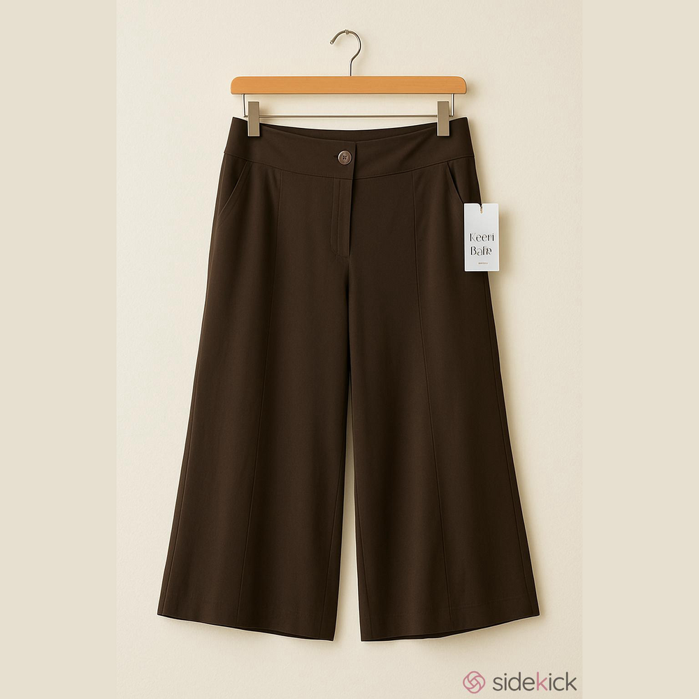 Karen Kane lifestyle Capri gaucho pants NWT